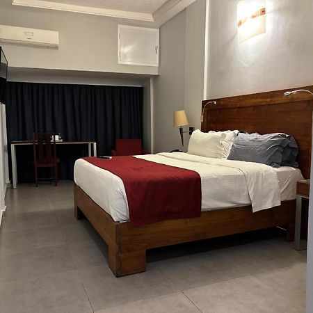 Hotel Du Lac Cotonou Esterno foto