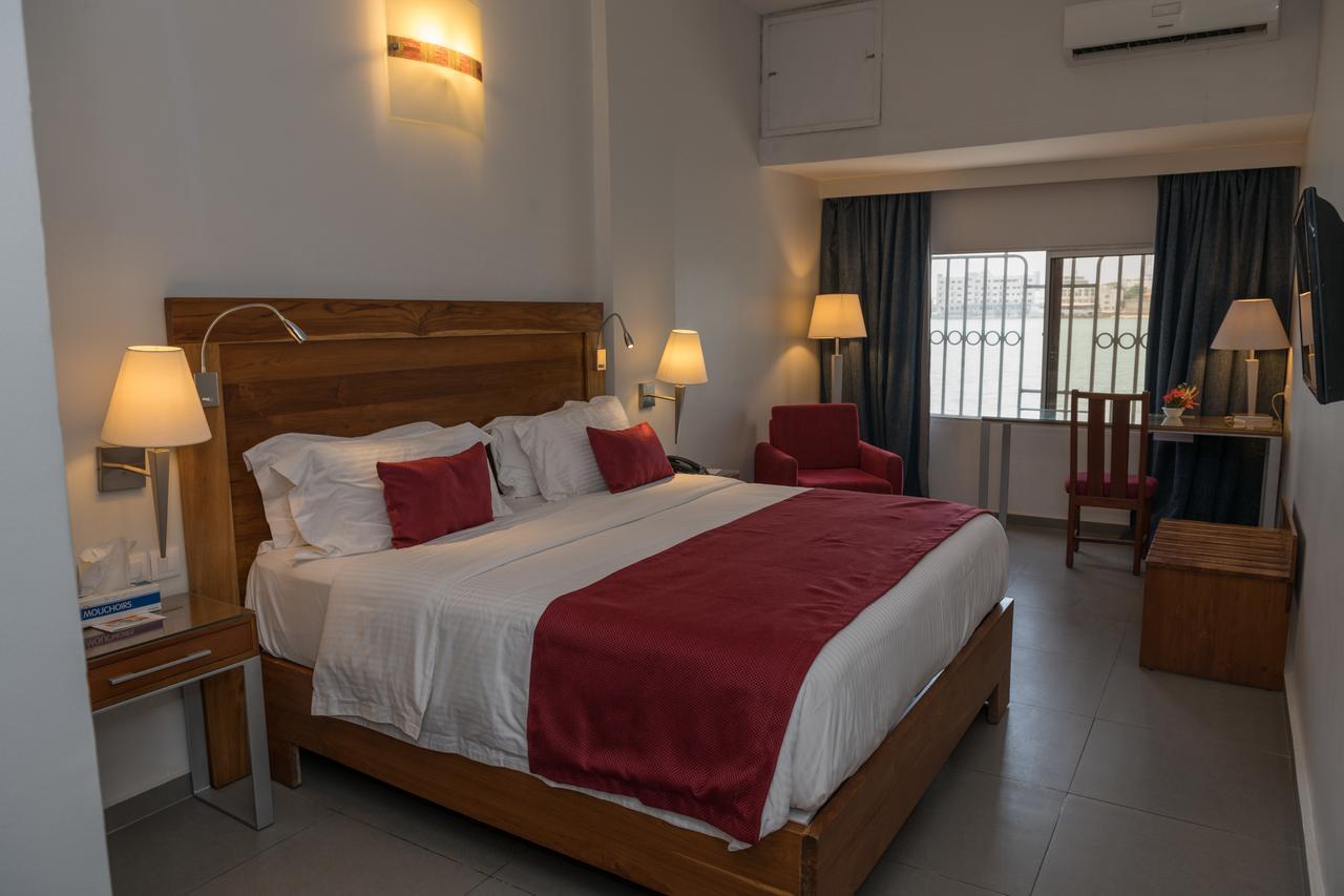Hotel Du Lac Cotonou Esterno foto
